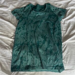 lululemon swiftly t shirt